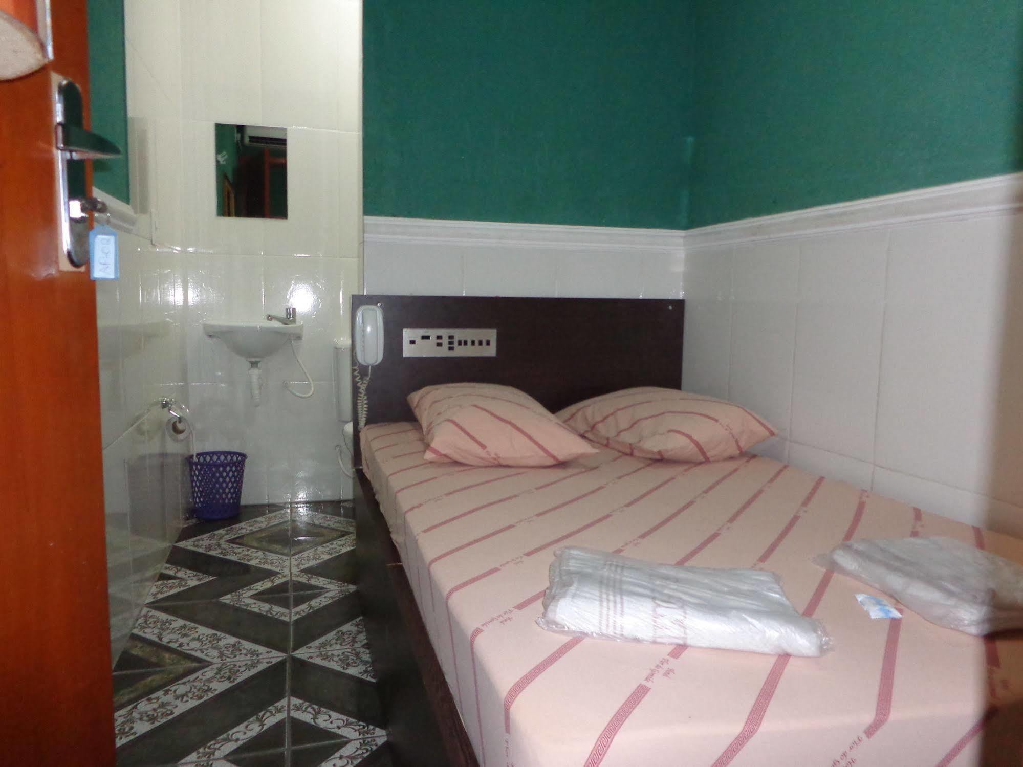 Hotel Jardim Paulista เซาเปาโล ภายนอก รูปภาพ